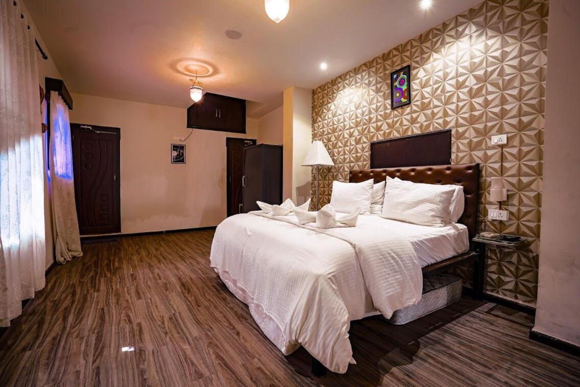 Creek Hotel - פאנג'י מראה חיצוני תמונה